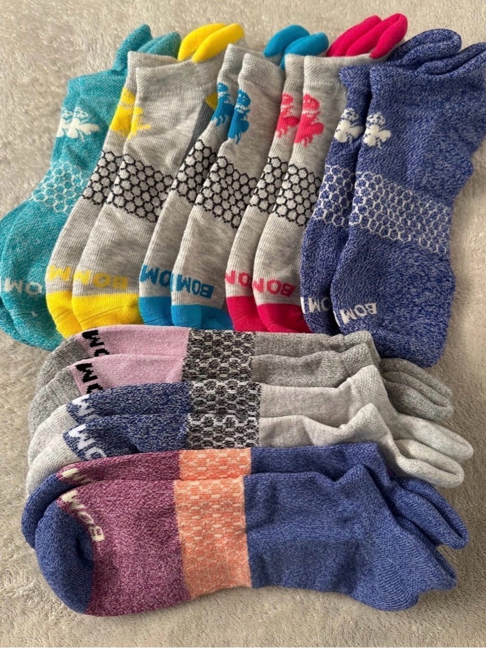 Bombas 8 pack of Low-Cut Socks size Medium
